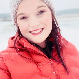 Meet your Posher, Haley